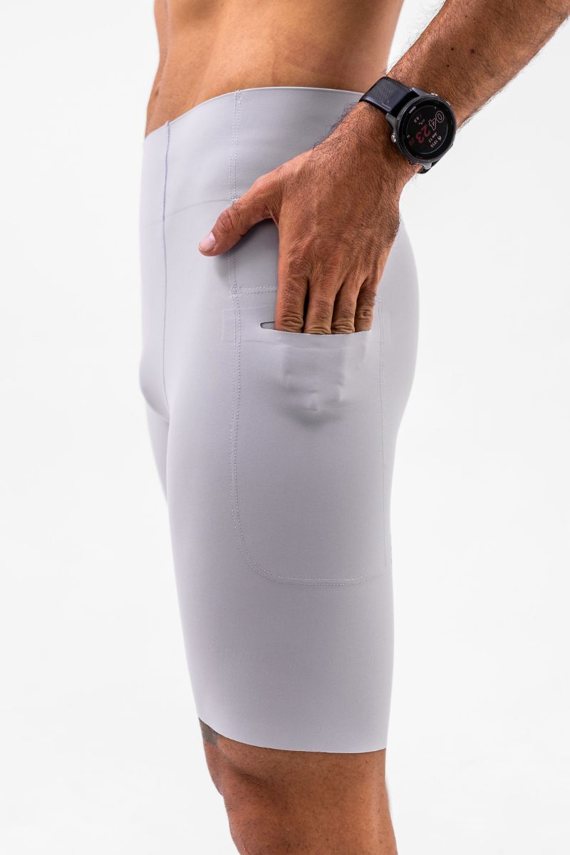 Bermuda de Corrida Masculina Titán EVO Cinza Claro