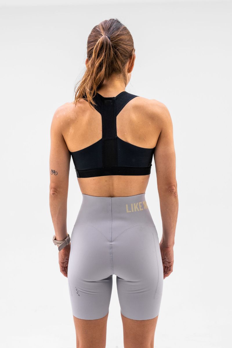 Bermuda de Corrida Feminina Titán EVO Cinza Claro