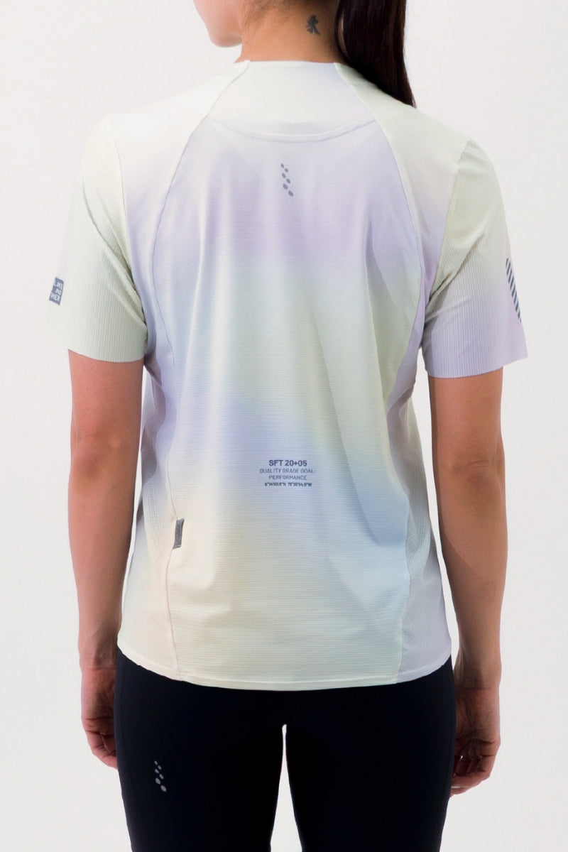 Camiseta Corrida Fem PRO 405 Glasscolor