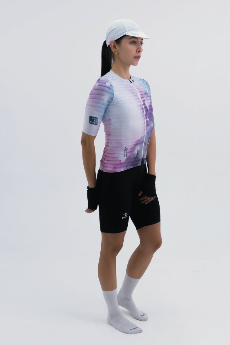 Jersey Fem Latitude Distortion